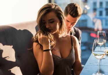 Navigating Adult Online Dating Services: A Guide to Mature Romance